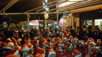 Photo of Sfilata di Natale per i bambini della Raffaello Sanzio