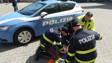 Photo of La Polizia di Stato di Enna si addestra a salvare vite con il defibrillatore