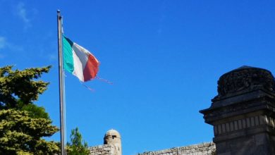 Photo of Decoro della bandiera tricolore: un obbligo trascurato, immagine di una nazione