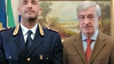 Photo of Il Vice Questore Aggiunto della Polizia di Stato dr. CIAVOLA Antonino Corrado nuovo Dirigente della Squadra Mobile della Questura di Enna