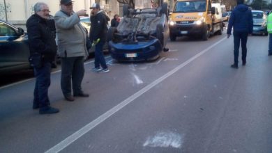 Photo of Incidente autonomo al viale Diaz. Auto si ribalta