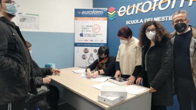 Photo of Consegnati gli Ipad agli studenti dell’Euroform di Enna