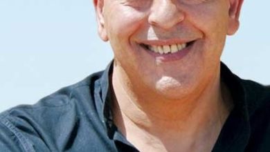 Photo of Il consiglio comunale assegna due benemerenze. Una per meriti artistici ed una ad agenti della Polizia e ad una dottoressa per aver salvato una vita