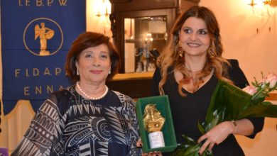 Photo of LA FIDAPA DI ENNA  PREMIA L’ARTISTA STEFANIA BRUNO