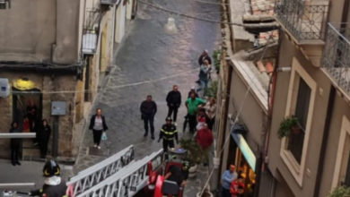 Photo of Anziano trovato morto in casa. Sul posto i vigili del fuoco