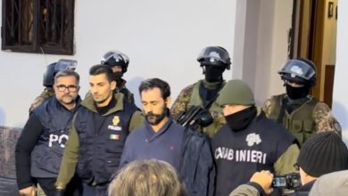 Photo of LA POLIZIA DI STATO E L’ARMA DEI CARABINIERI ARRESTANO LATITANTE PRESUNTO AUTORE DI OMICIDIO VOLONTARIO