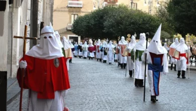Photo of Confrati di Enna scrivono una lettera: le Confraternite tra tradizione e “marcio” nascosto