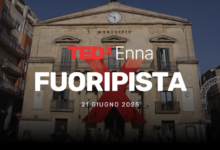 Photo of TEDxEnna ritorna il 21 giugno 2025 con “Fuoripista”