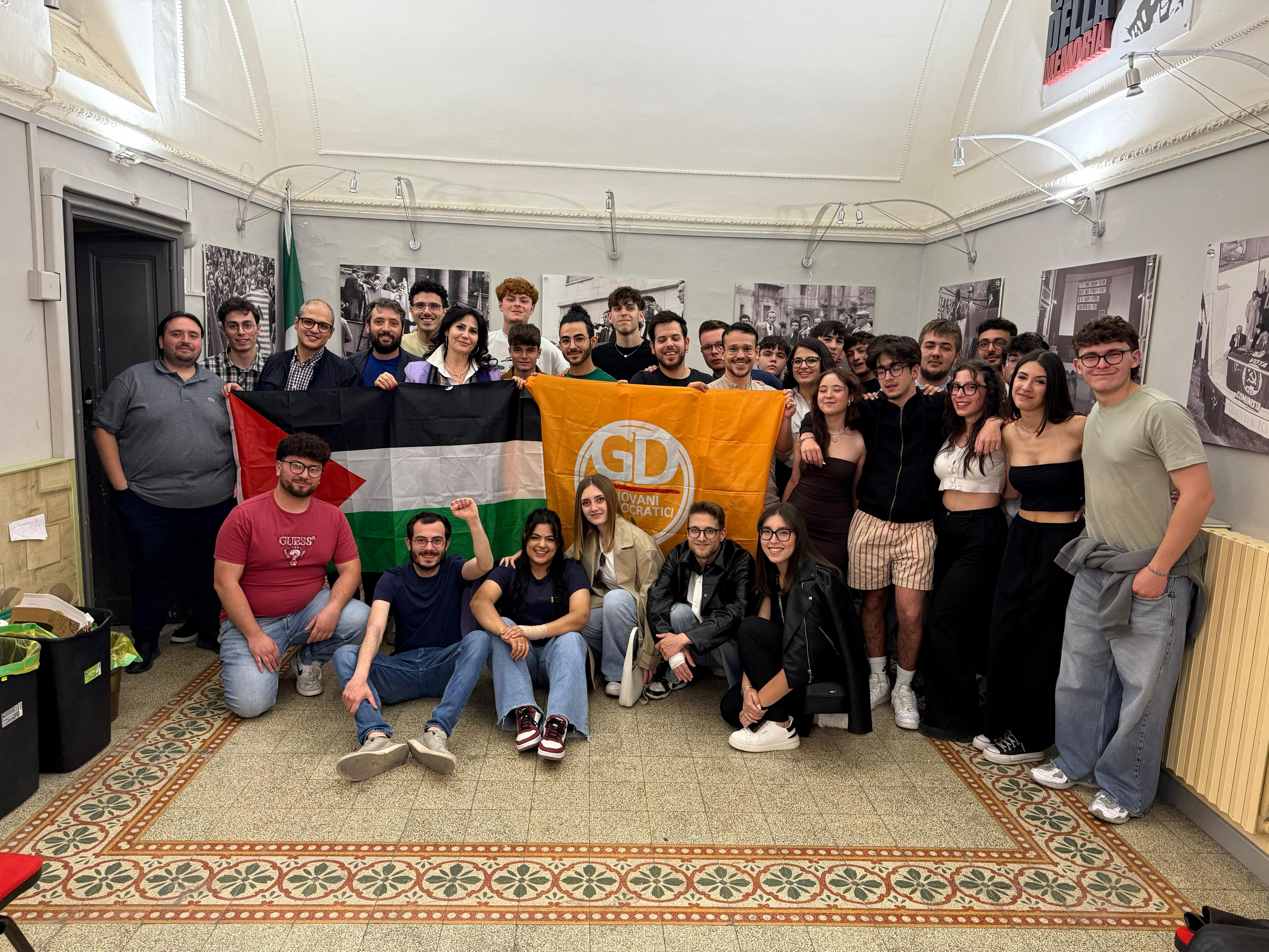 Photo of Enna, cambio al vertice dei Giovani Democratici: Fabio Vincenzo di Natale è il nuovo Segretario