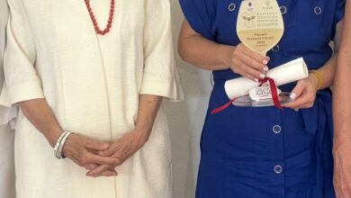 Photo of Enna, Rassegna enologica federiciana “I vini bianchi di Federico”: consegnato premio al Gruppo Arena