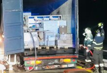 Photo of A19, incendio di un semirimorchio nella notte: autostrada chiusa al km 106 verso Catania