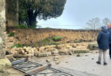 Photo of Cede il muro del parcheggio del cimitero di Enna: una criticità segnalata da tempo