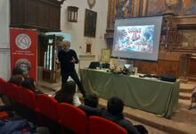 Photo of Aidone (En), Dino Ticli al Museo Archeologico per la Festa del Libro e della Lettura di Enna