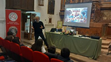 Photo of Aidone (En), Dino Ticli al Museo Archeologico per la Festa del Libro e della Lettura di Enna