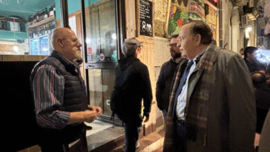 Photo of Centro storico di Enna, Crisafulli tra la gente e nei locali del Belvedere: «Ricostruire comunità è una scelta politica quotidiana, non un evento occasionale»