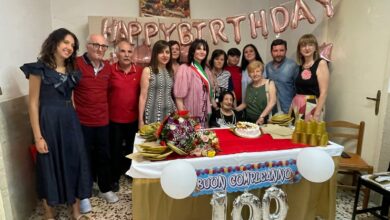 Photo of Enna, cento candeline per Maria Presti: il Comune omaggia la concittadina