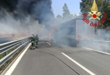 Photo of Incendio autotreno sulla A19, chiuso il transito in direzione Catania