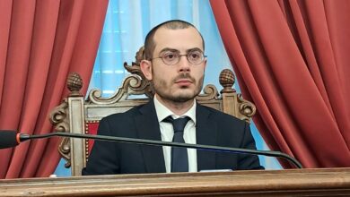 Photo of Enna, i gruppi consiliari di minoranza: “Dagli atti ufficiali emerge il reale costo della nuova Presidenza del Consiglio Comunale”