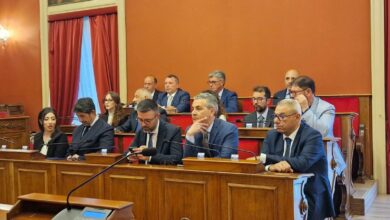 Photo of Enna Calcio, Trovato e la maggioranza aTravagin: “Promesse inesistenti”