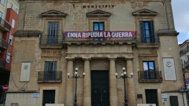 Photo of Enna ripudia la guerra, ma dimentica le sue battaglie