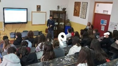Photo of UNA VITA DA SOCIAL – ACTION WEEK”. LA POLIZIA DI STATO TRA GLI STUDENTI