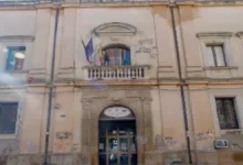 Photo of Ex Pascoli, la Kore rinuncia e la politica si divide. Ma alla città chi rende conto?